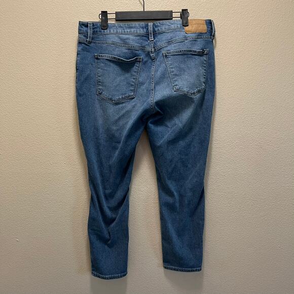 Lucky Brand Low Rise Lolita Skinny Jeans Distressed Stretch Medium Wash Sz 14/32 - Picture 3 of 9